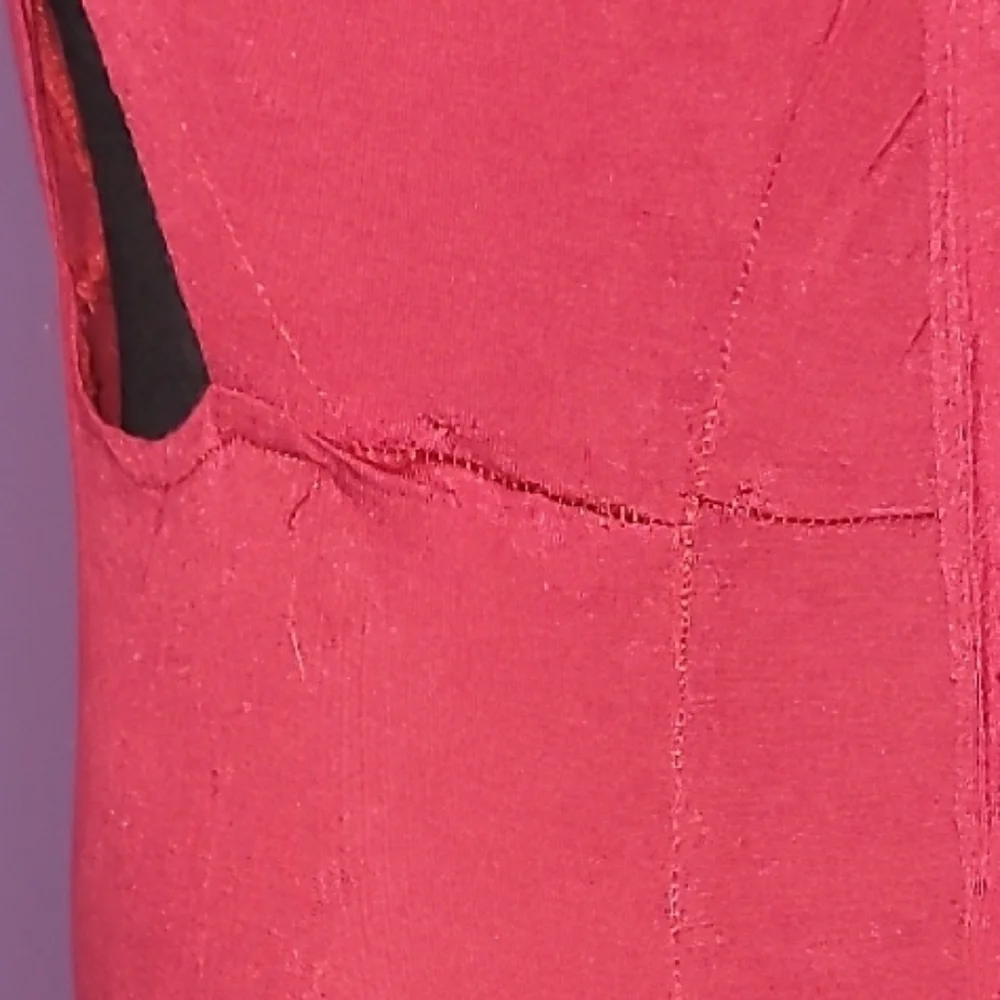 Red Long Sleeve Mock Neck Dress Cut Out Front Dress Sz: L - Picture 8 of 8